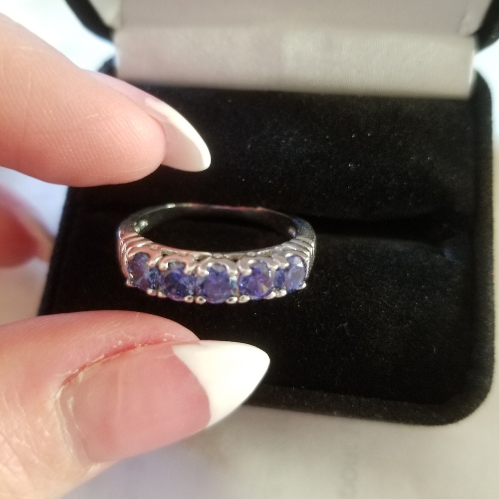 BLUE DIAMOND RING - Picture 6 of 7